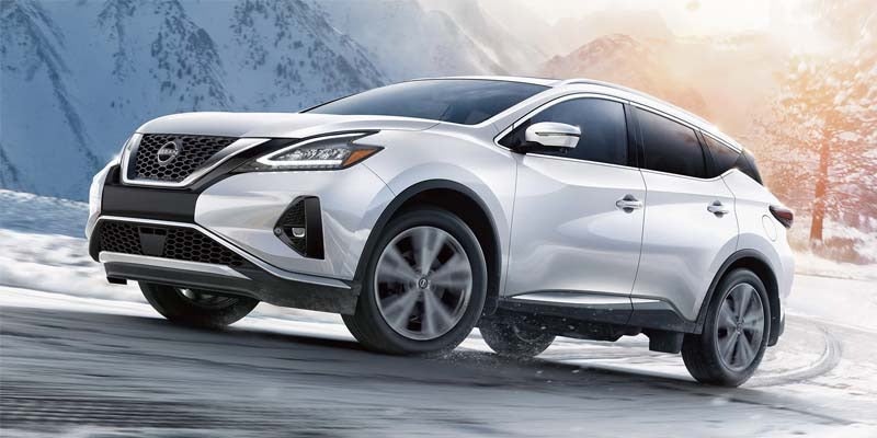 Sideview of grey 2024 Nissan Murano